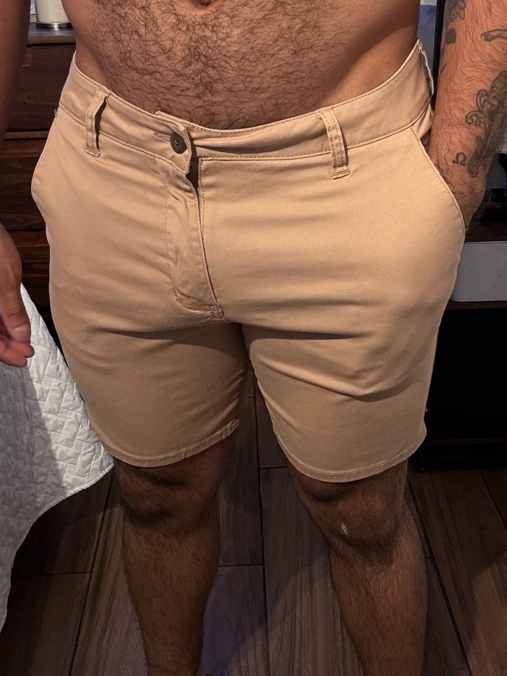 RSQ Men's Flat Front Chino Shorts in Tan
